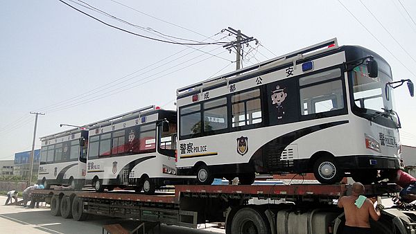 成都市公安局再次发车