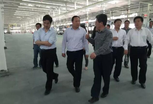 商洛市副市长王华一行到跃迪集团旗下陕西跃迪新能源汽车有限公司调研