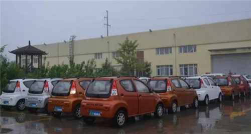 电动汽车
