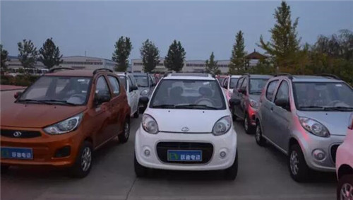 电动汽车