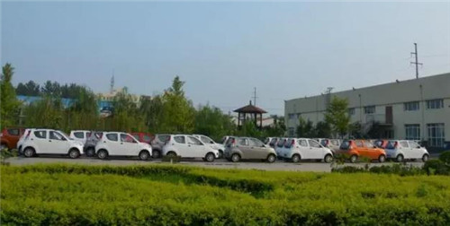 电动汽车