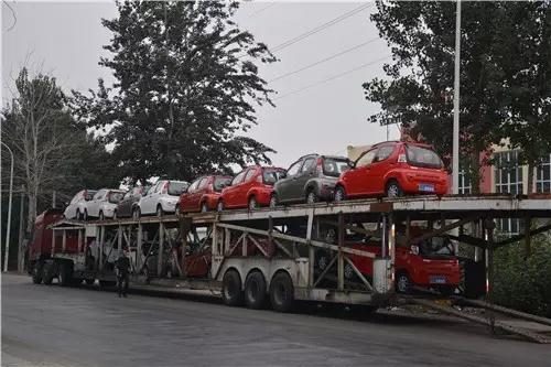 电动汽车发车