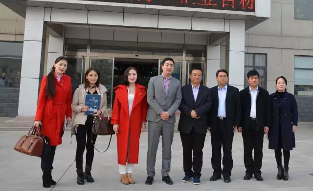 金恩斯·阿丽努尔董事长到跃迪集团参观考察