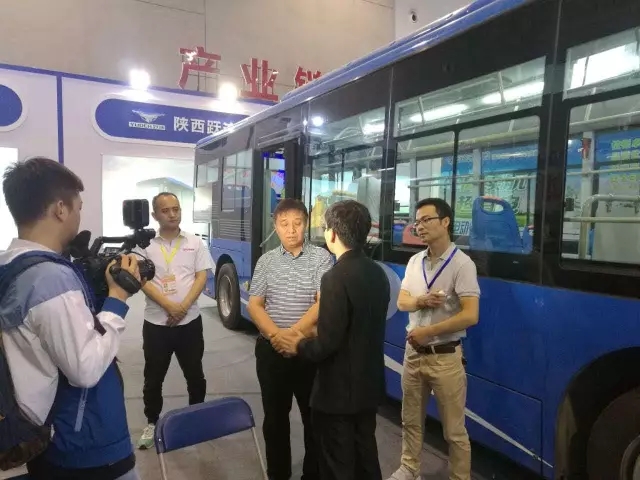 2017年回顾系列--- 跃迪新能源汽车参展风采