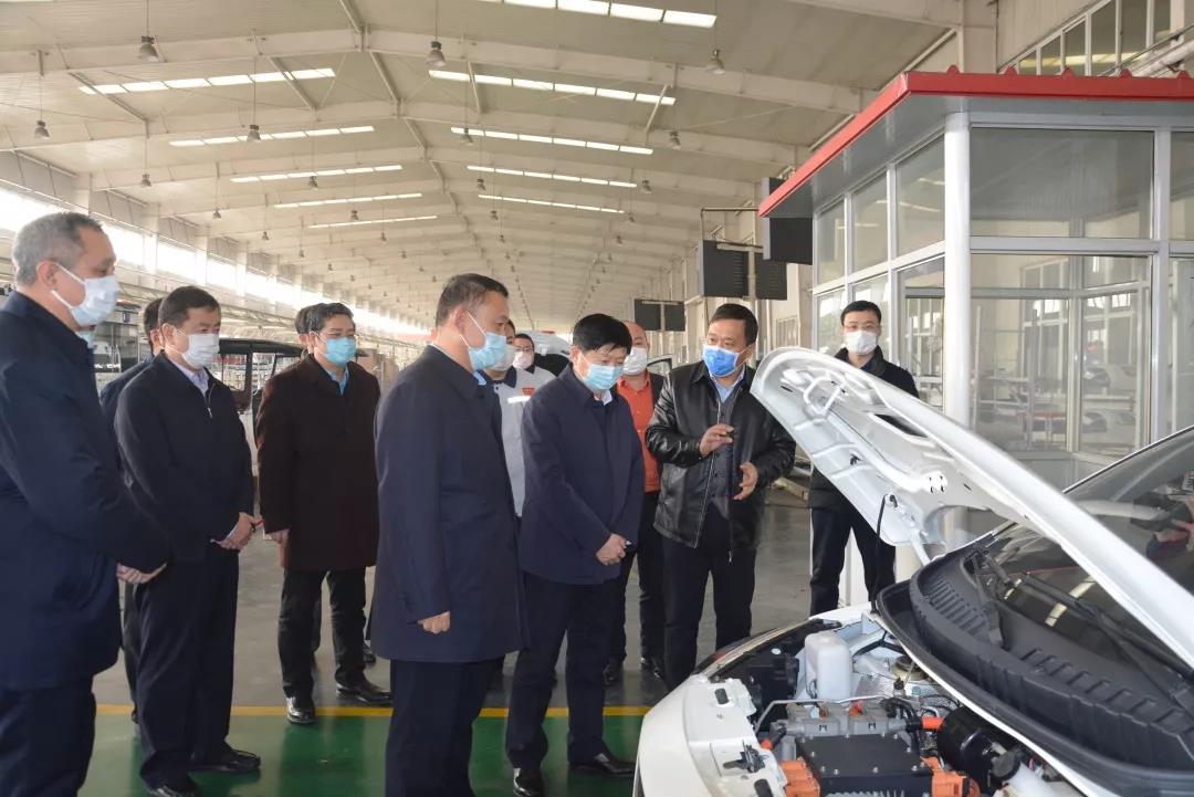 省委常委、石家庄市委书记邢国辉莅临跃迪集团调研考察防疫工作站生产情况
