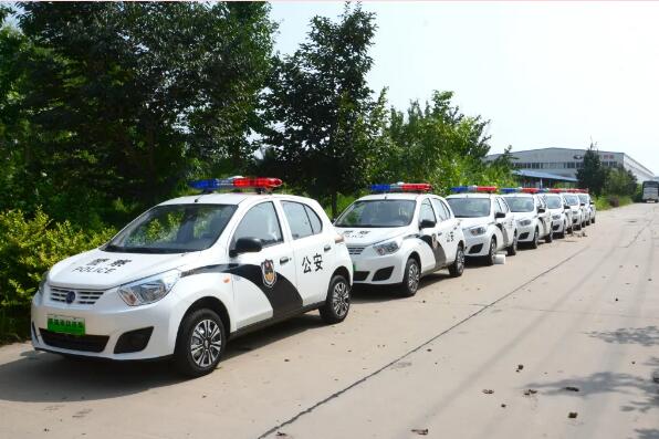维护机场治安 | 跃迪警用巡逻车批量发往四川