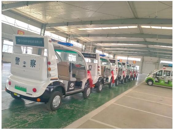 跃迪电动警用巡逻车批量发往雄安新区