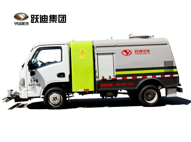 道路“美容师”—跃迪小型路面养护车