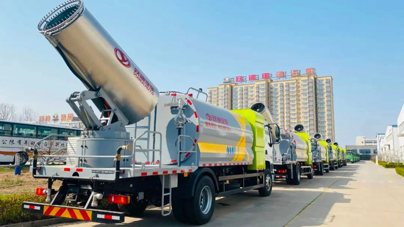 【城市绿化的得力助手】跃迪绿化综合养护车