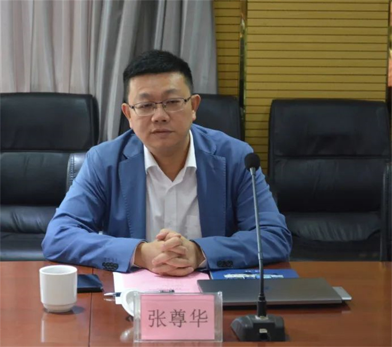 武汉理工大学船海与能源动力工程学院副院长张尊华一行到跃迪集团交流合作访问