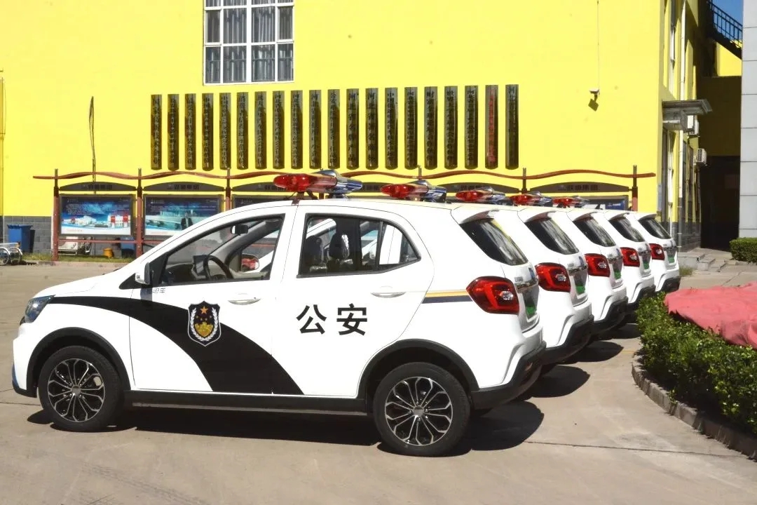 平安使者 —— 跃迪纯电动警务室