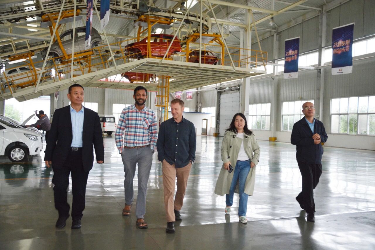 跃迪汽车迎坦桑尼亚客商考察,加速新能源汽车国际化布局